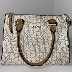 Calvin Klein Shoulder Bag